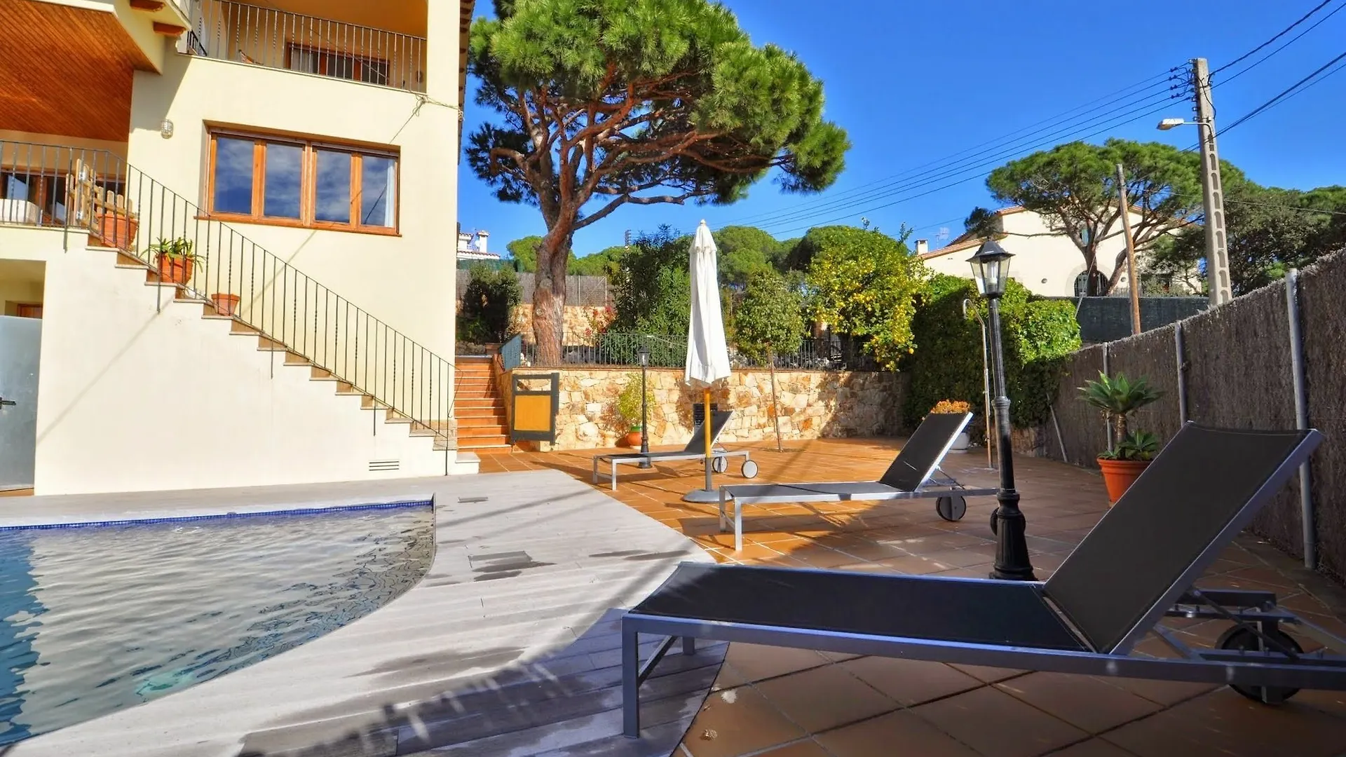 Villa Rosa Lloret de Mar 0*,